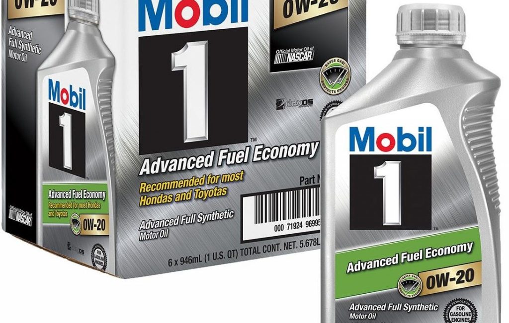 Mobil 1 Advanced Fuel Economy Full Synthetic Motor Oil 0W-20 for 2021 Chevy Malibu. 